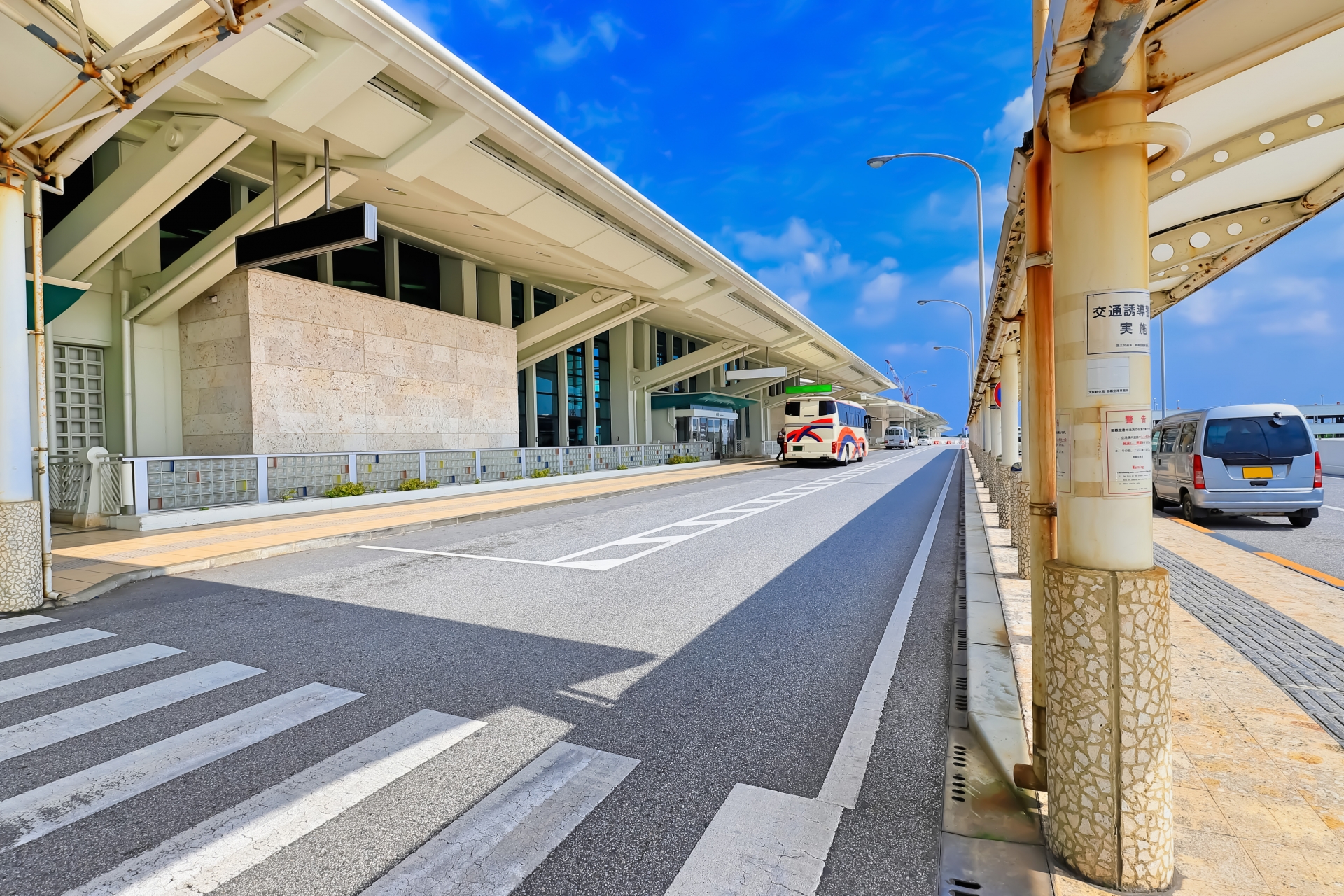 那覇空港　