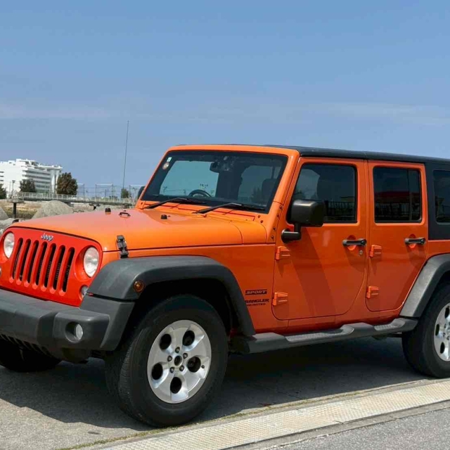 JEEP ラングラー　アンリミテッド　１泊２日　１９８００円！　２泊目以降半額のバナー画像